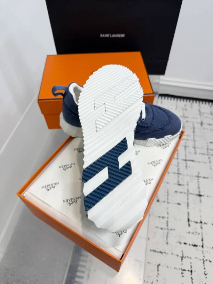 Hermès Sneakers