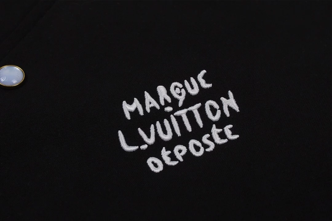 Louis Vuitton Coat - LVC050